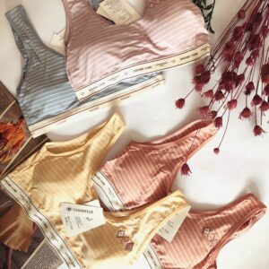 نیم تنه دخترانه کاپ دار(کاپ متحرک)